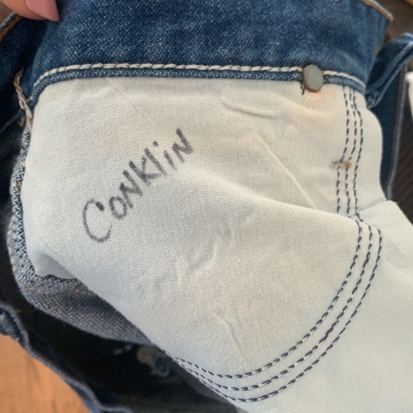 Wrangler X Urban Renewal Denim Shorts - Picture 7 of 11